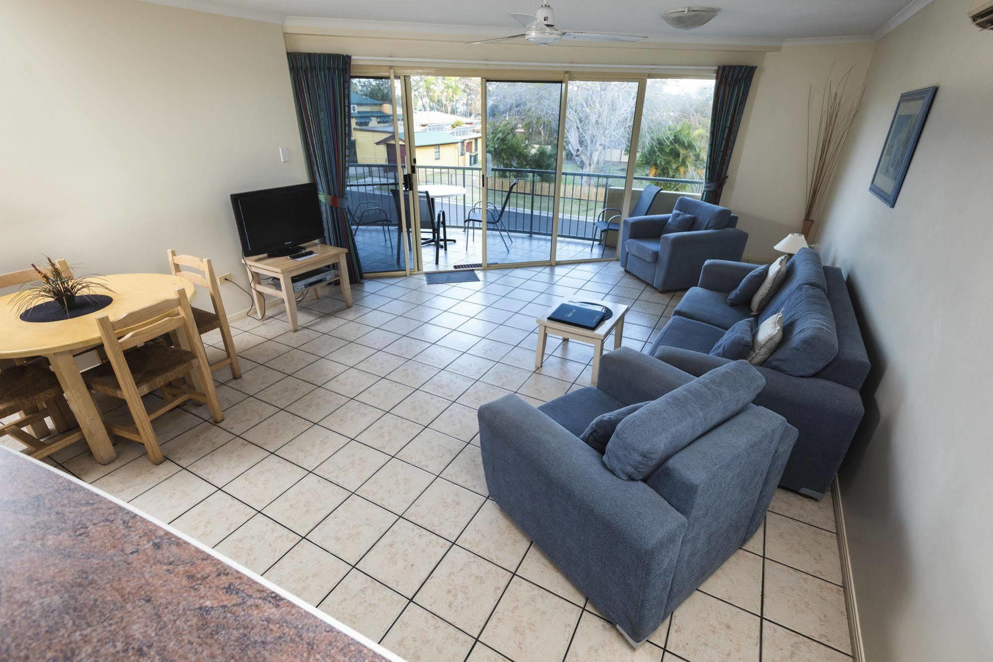 Alexander Beachfront Apartments Hervey Bay Zewnętrze zdjęcie