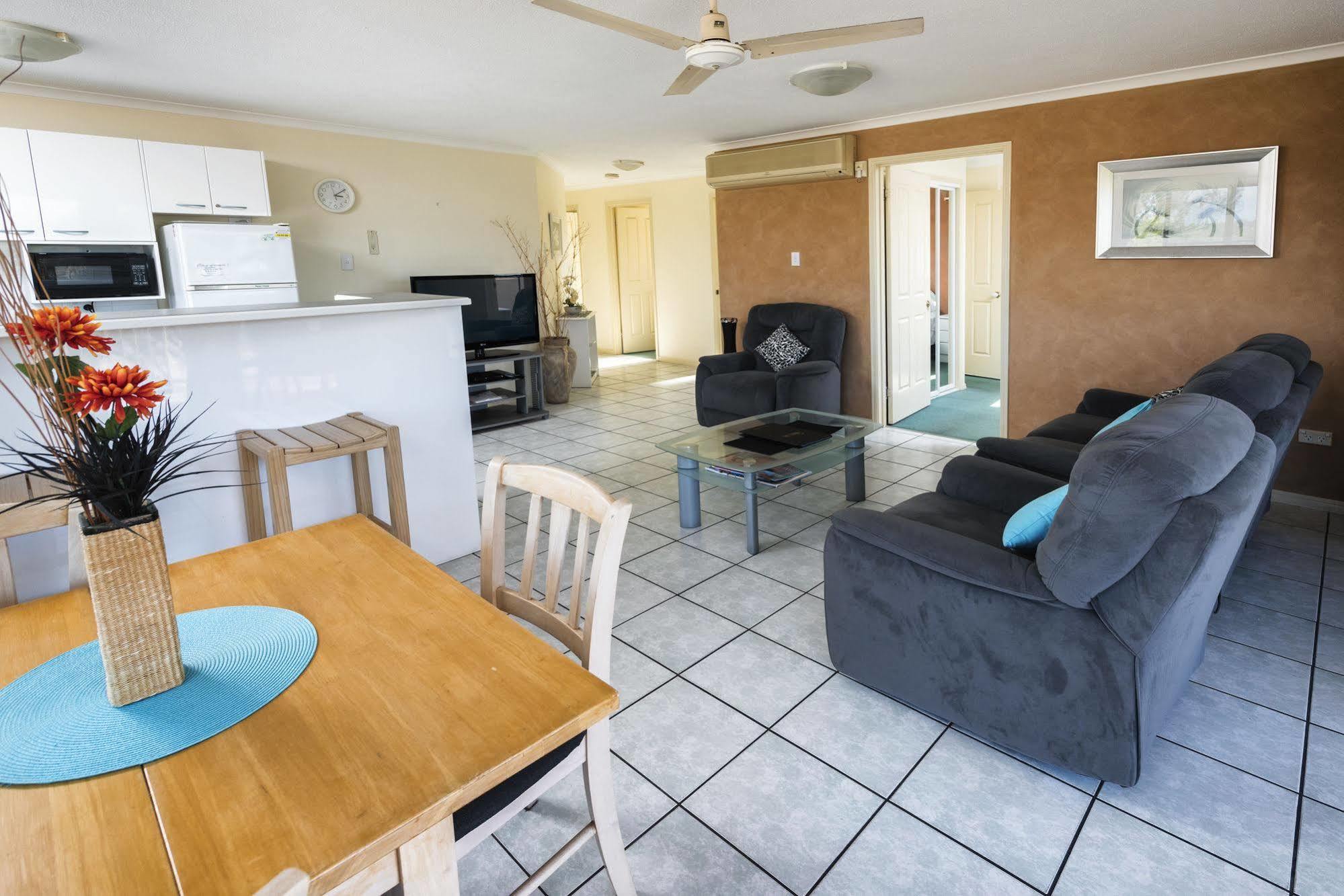 Alexander Beachfront Apartments Hervey Bay Zewnętrze zdjęcie