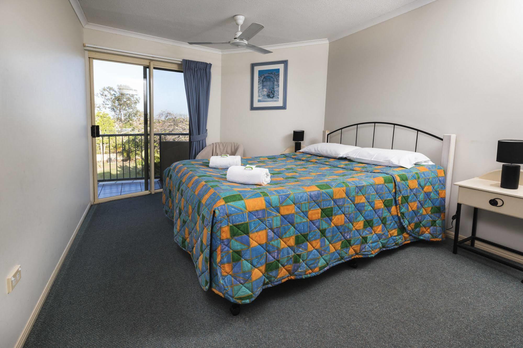 Alexander Beachfront Apartments Hervey Bay Zewnętrze zdjęcie