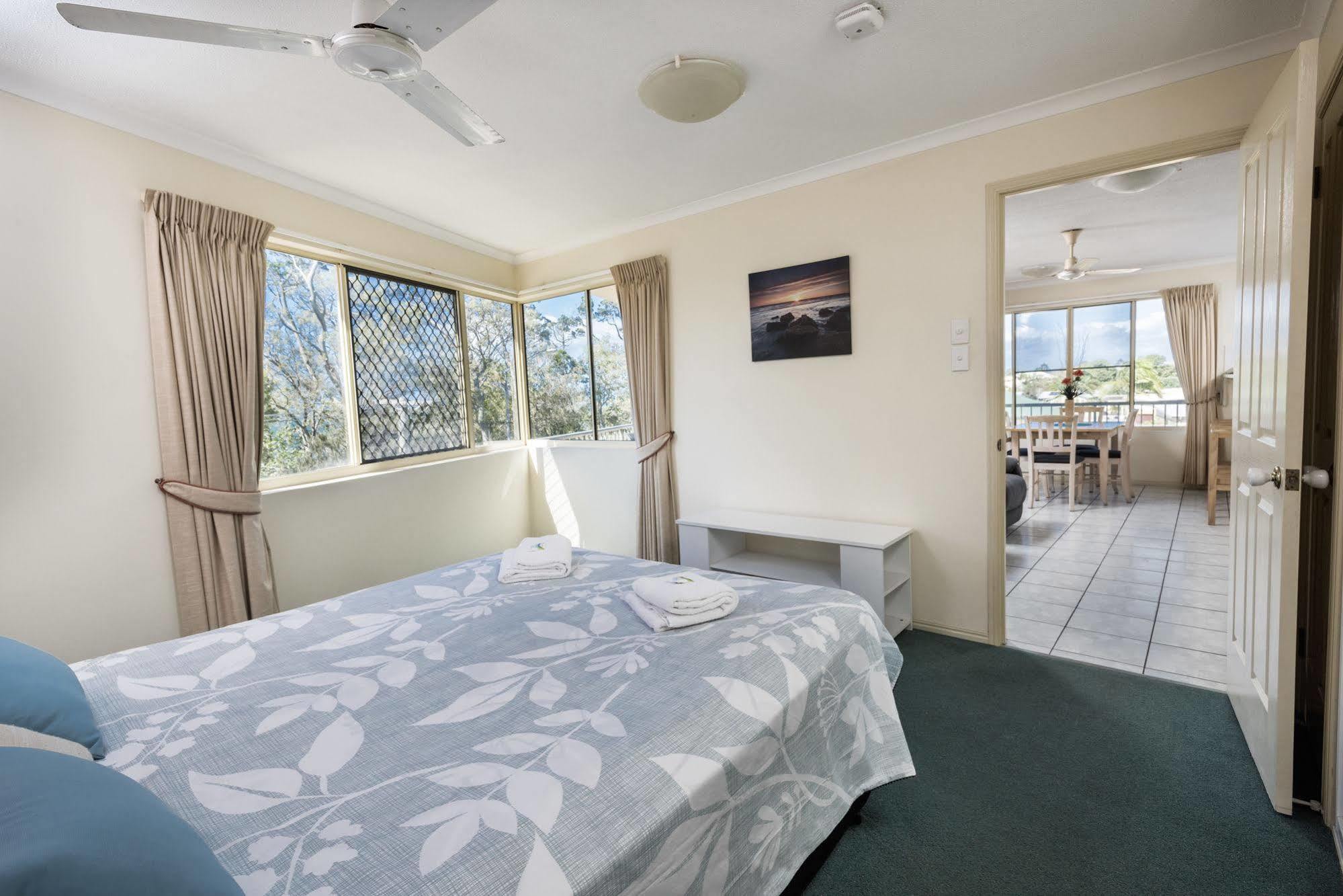 Alexander Beachfront Apartments Hervey Bay Zewnętrze zdjęcie