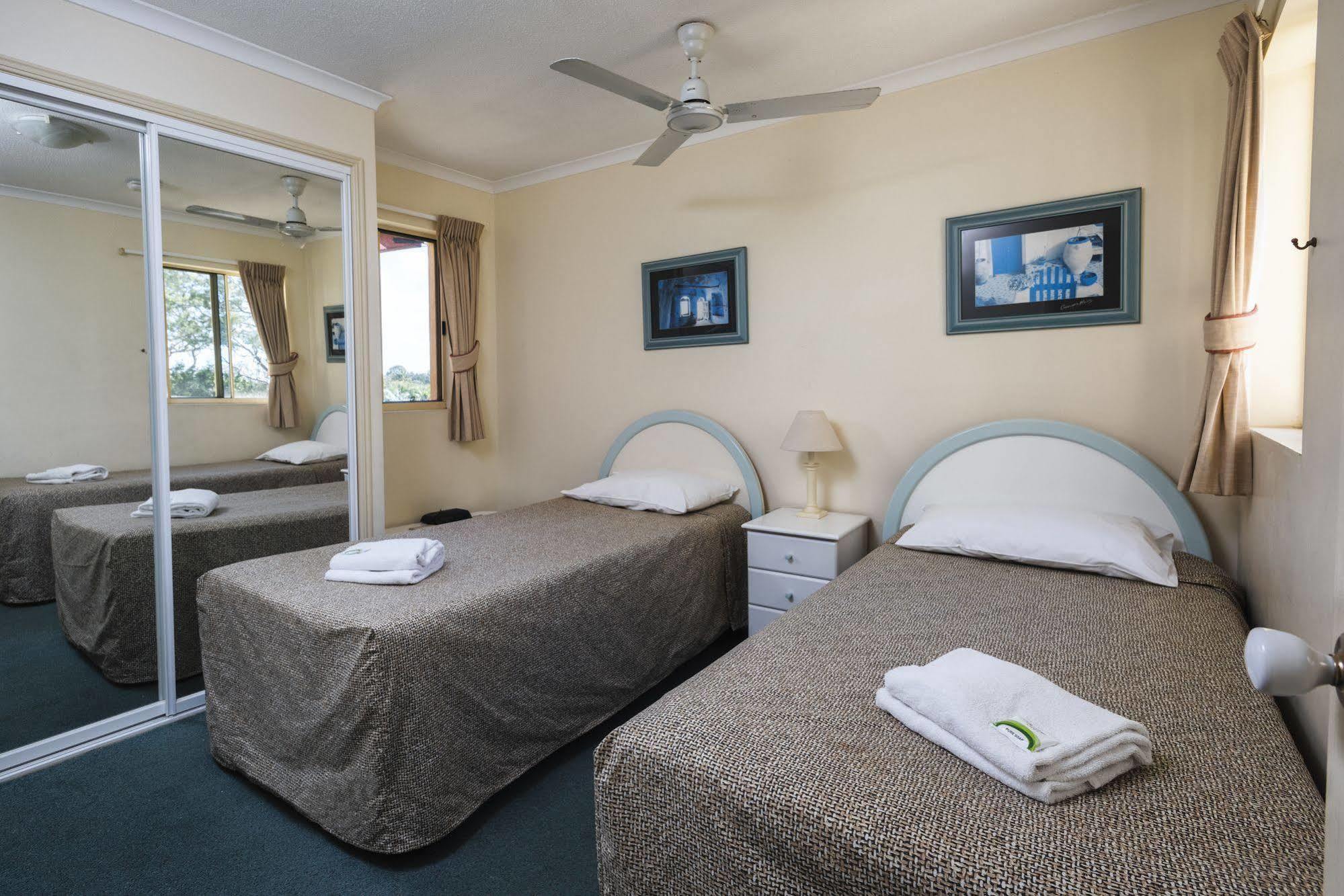 Alexander Beachfront Apartments Hervey Bay Zewnętrze zdjęcie