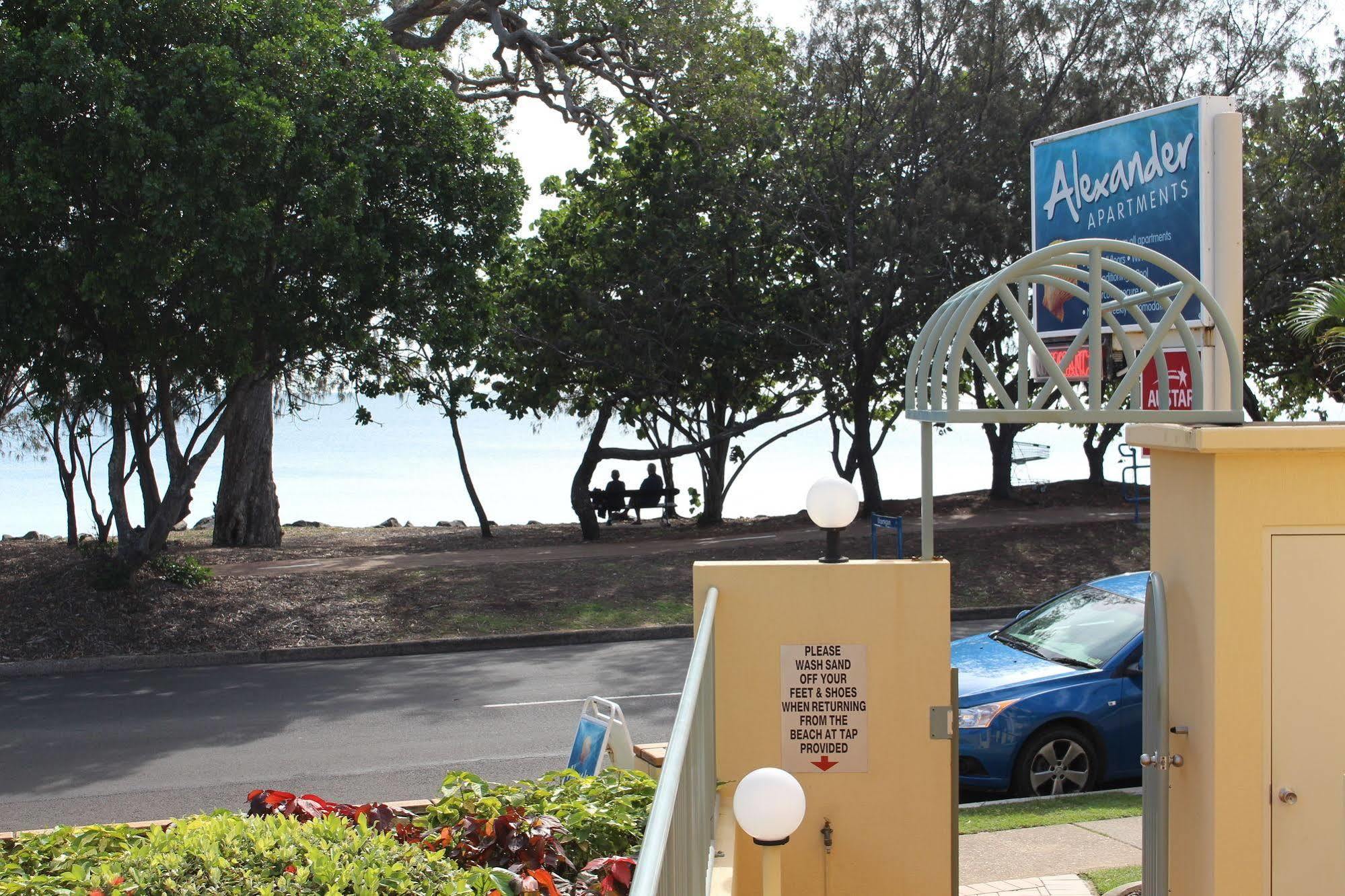 Alexander Beachfront Apartments Hervey Bay Zewnętrze zdjęcie
