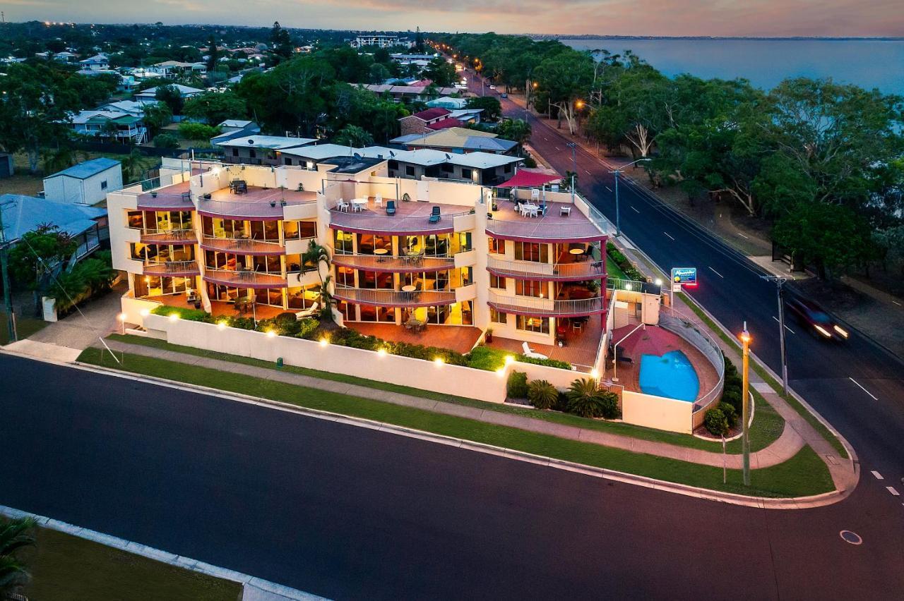 Alexander Beachfront Apartments Hervey Bay Zewnętrze zdjęcie