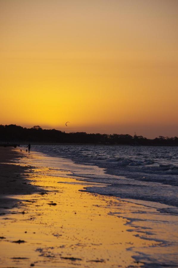 Alexander Beachfront Apartments Hervey Bay Zewnętrze zdjęcie