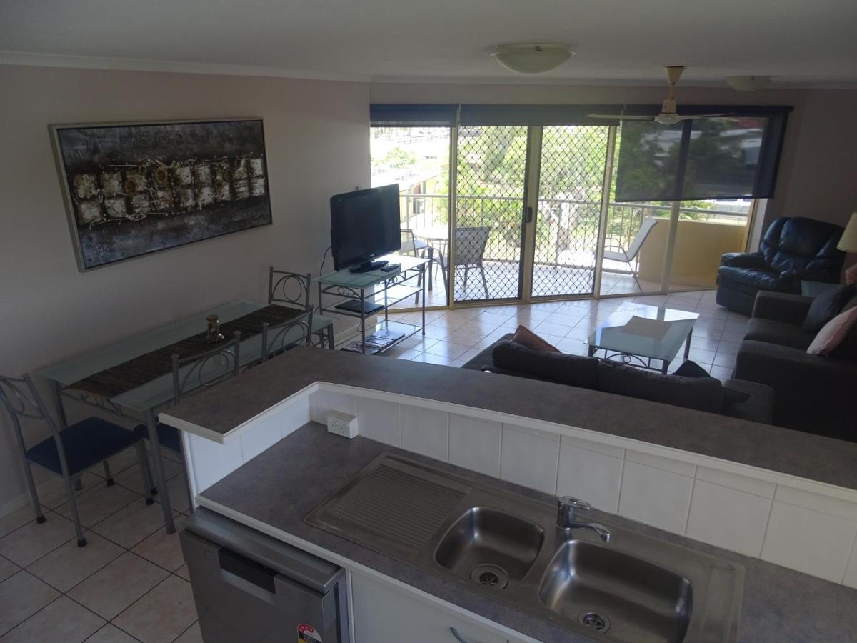 Alexander Beachfront Apartments Hervey Bay Zewnętrze zdjęcie