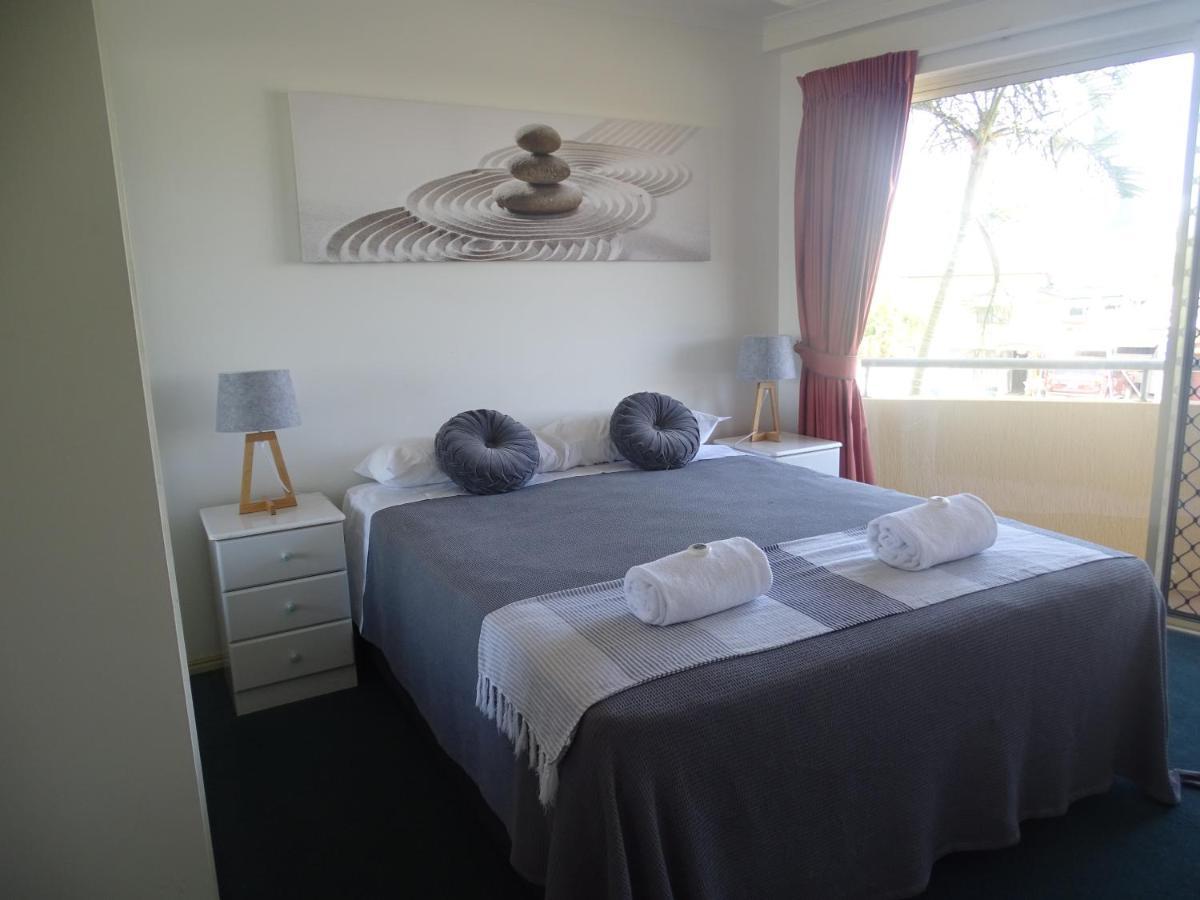 Alexander Beachfront Apartments Hervey Bay Zewnętrze zdjęcie