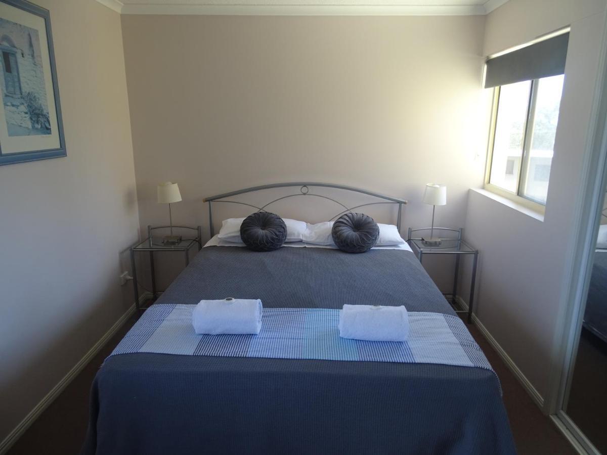 Alexander Beachfront Apartments Hervey Bay Zewnętrze zdjęcie